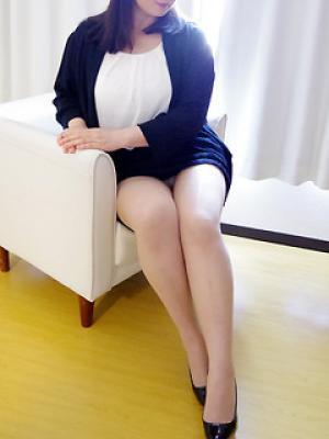 鳴海